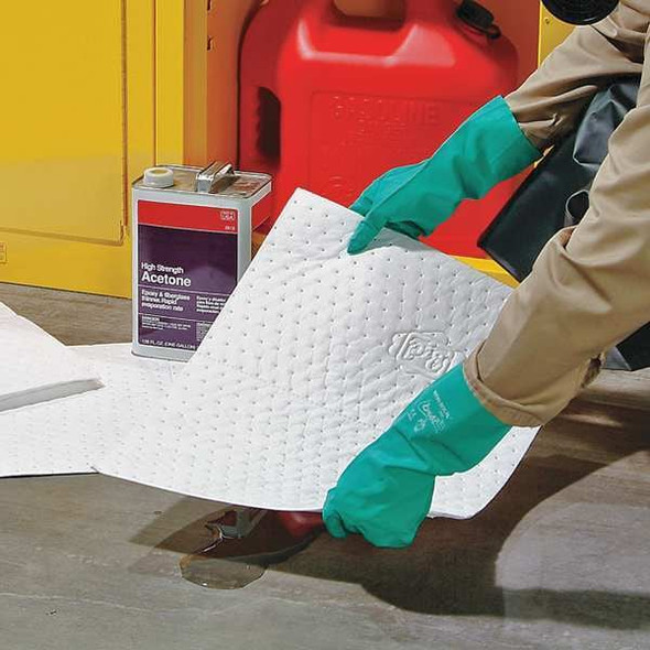 Pig Sorbent Roll, 40 gal, 15 in x 150 ft, Oil, White, Polypropylene MAT420