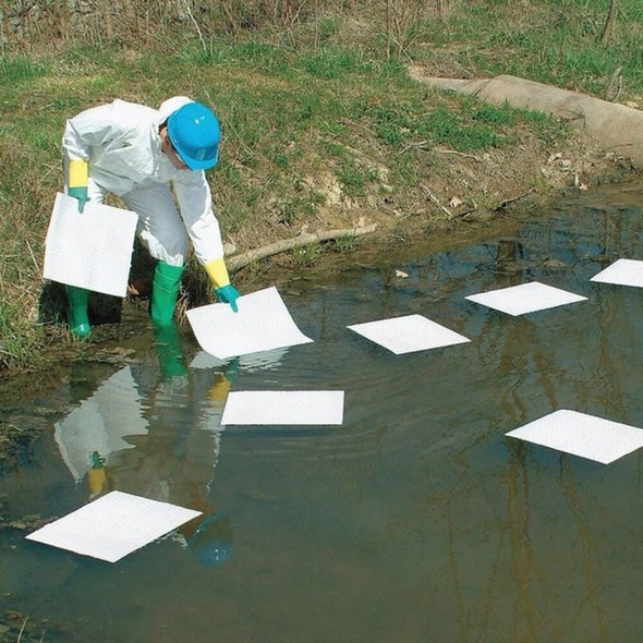 Pig Sorbent Pad, 22 gal, 15 in x 20 in, Oil, White, Polypropylene MAT440