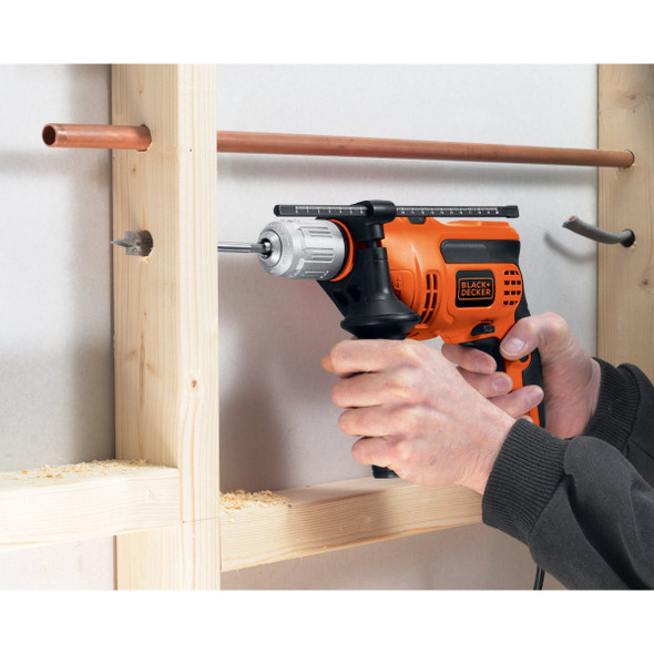 Black and Decker 1-2 In. Keyless 6.5-Amp VSR Electric Hammer Drill BEHD201 321133