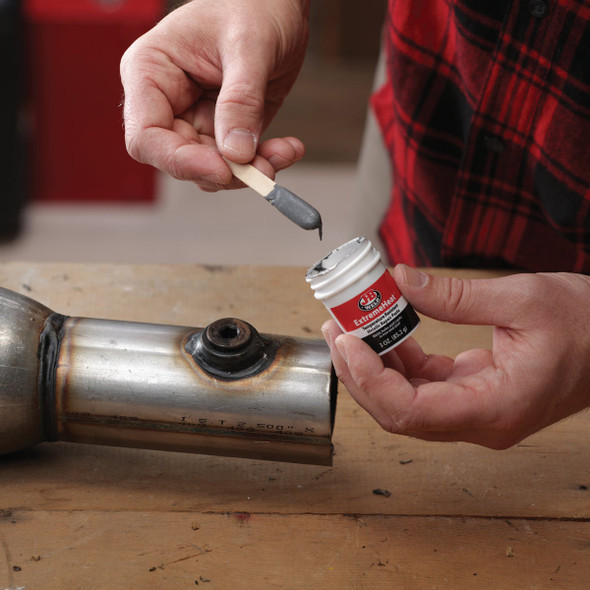 J-B Weld ExtremeHeat 3 Oz. Metal Filler 37901 570636