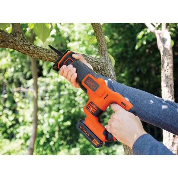 Black & Decker 20V MAX Lithium-Ion Cordless Reciprocating Saw Kit