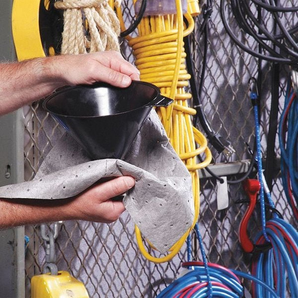 Spilltech Sorbent Pad, 20 gal, 15 in x 18 in, Universal, Gray, 100 PK GP-M