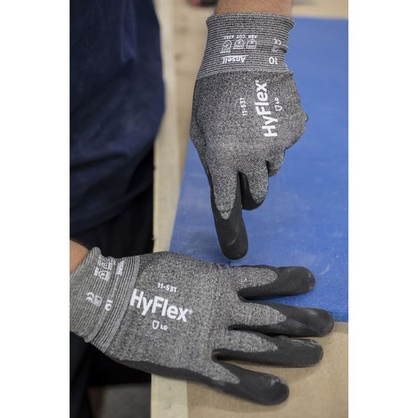 Ansell PR,Cut Resistant Gloves,9 Size,Gray 11-531