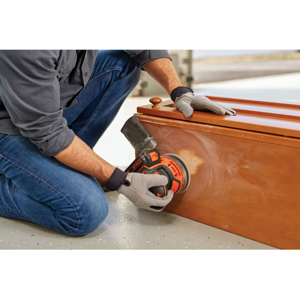 Black & Decker 20V MAX Lithium-Ion Random Orbit Cordless Sander Kit BDCRO20C 303854