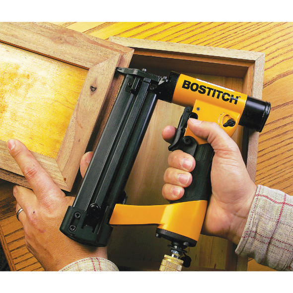 Bostitch 23-Gauge 1-3-16 In. Pin Nailer Kit HP118K 307025