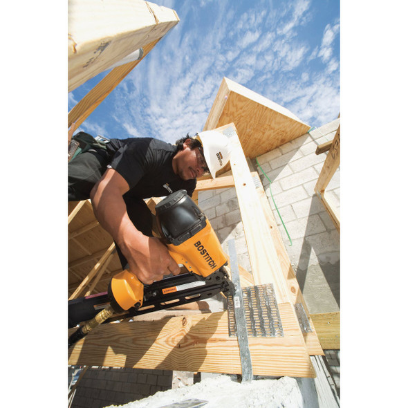 Bostitch 33 Degree 3-1/2 In. Paper Tape Framing Nailer Bostitch 33 Degree 3-1/2 In. Paper Tape Framing Nailer