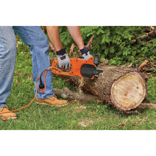 Black & Decker 14 In. 8A Electric Chainsaw BECS600 723861