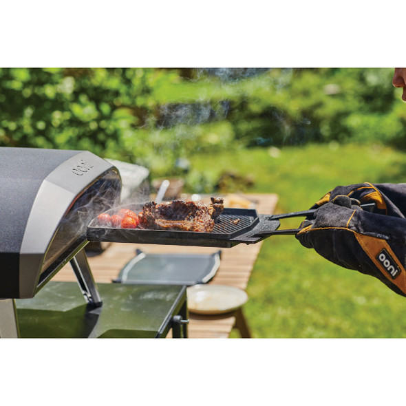 Ooni Cast Iron Dual-Sided Grizzler Plate Ooni Cast Iron Dual-Sided Grizzler Plate