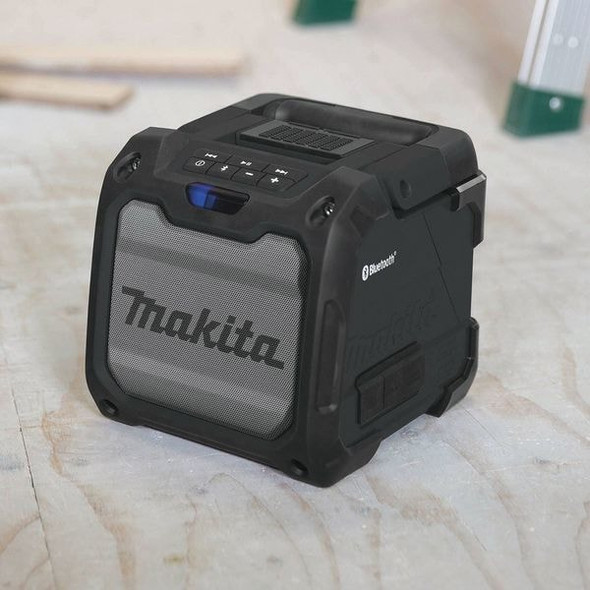Makita 18V LXT / 12V max CXT Bluetooth Job Site Speaker XRM08B