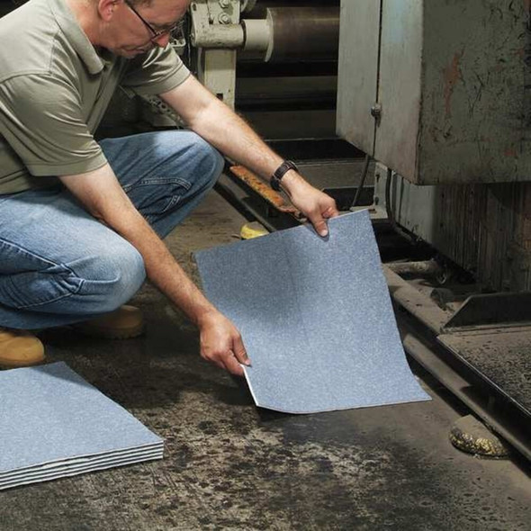 Pig Sorbent Pad, 17 gal, 15 in x 19 in, Universal, Blue, Fibers BLU106