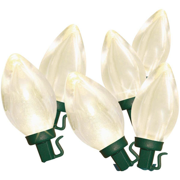 Super Bright Warm White 25-Bulb C7 LED String Light Set with Green Wire ES72-610
