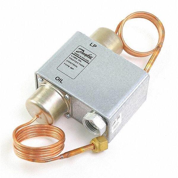 Carrier Oil Pressure Switch HK06UC001