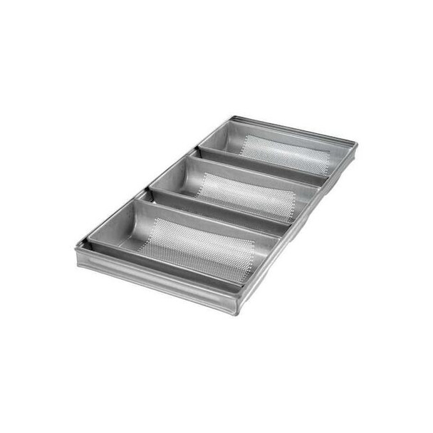 Chicago Metallic Hearth Bread Pan,3-Strap 44405
