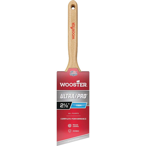 Wooster Ultra/Pro Firm 2-1/2 In. Lindbeck Angle Sash Paint Brush 4174-2 1/2