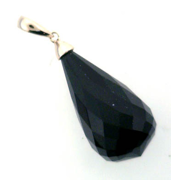 14 karat yellow gold and black onyx briolet pendant.  onyx is 25 x 13mm