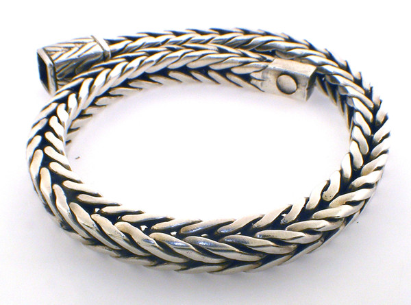sterling silver square foxtail heavy bracelet weighing 47.7 grams.  8 inches in length