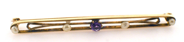 10 karat yellow gold pearl and purple stone bar pin weighing 3.0 grams