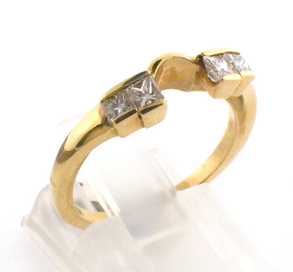 14 karat yellow gold diamond jacket ring. The ring size is a 6. Weight is 3.2 grams. Original sale price $795  - 40% = $477