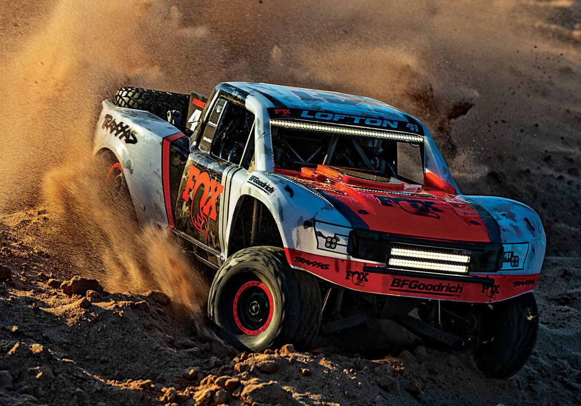traxxas unlimited desert racer fox