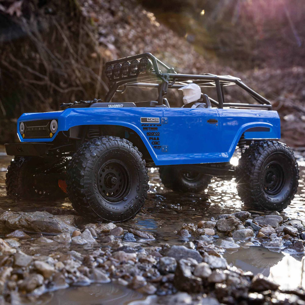 週末値下アキシャル⁄SCX10 4WD アキシャル scx10 ディフェンダー