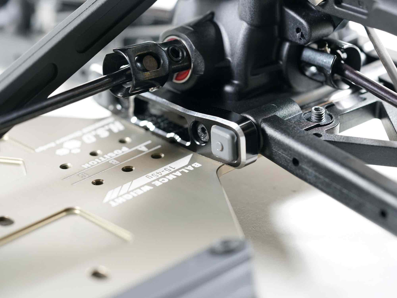 SWORKZ S35-4ラジコンカー O.S.エンジン.サーボ、スターター付き。
