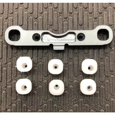 Fast Race 7075 Rear-Front Suspension Arm Mount with insert DERLIN Mugen MBX8 Fast Race 7075 Rear-Front Suspension Arm Mount with insert DERLIN Mugen MBX8