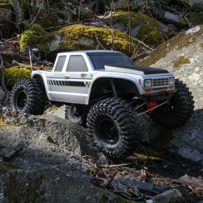 Axial RC trucks, 1/10 kits, replacement and upgrade parts