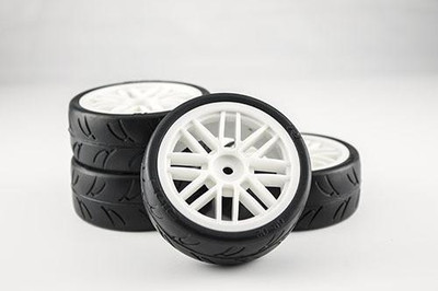 Gravity RC USGT Pre Glued Tires ( GT Wheel, White) Gravity RC USGT Pre Glued Tires ( GT Wheel, White)
