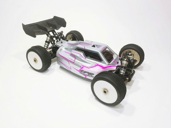 Leadfinger Racing A2.1 Tactic body (clear) for the TLR 8IGHT-XE Elite