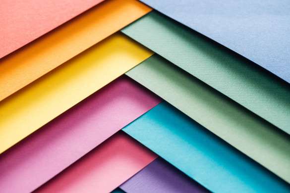 Types of paper explained: linen, pearlescent, parchment and more 