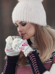 Scarves / Hats / Gloves Scarves / Hats / Gloves