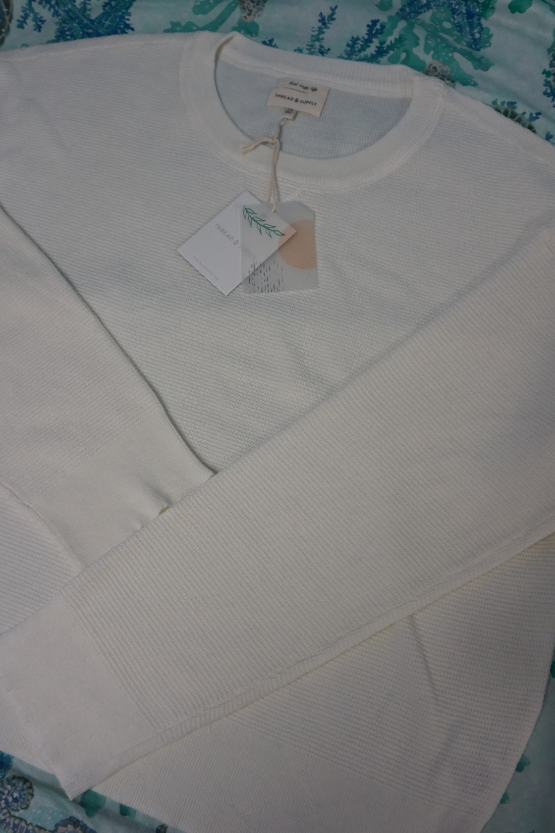 Buy Wholesale Designer Clothing! Tops, Blouses, Sweaters, Sweatshirts ...