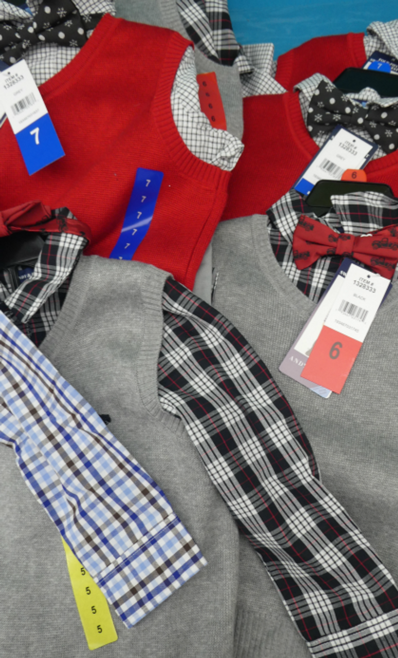 buy wholesale Mens, Womens and Childrens Liquidation Apparel- LOCATED IN  MICHIGAN! Pickups Welcome!