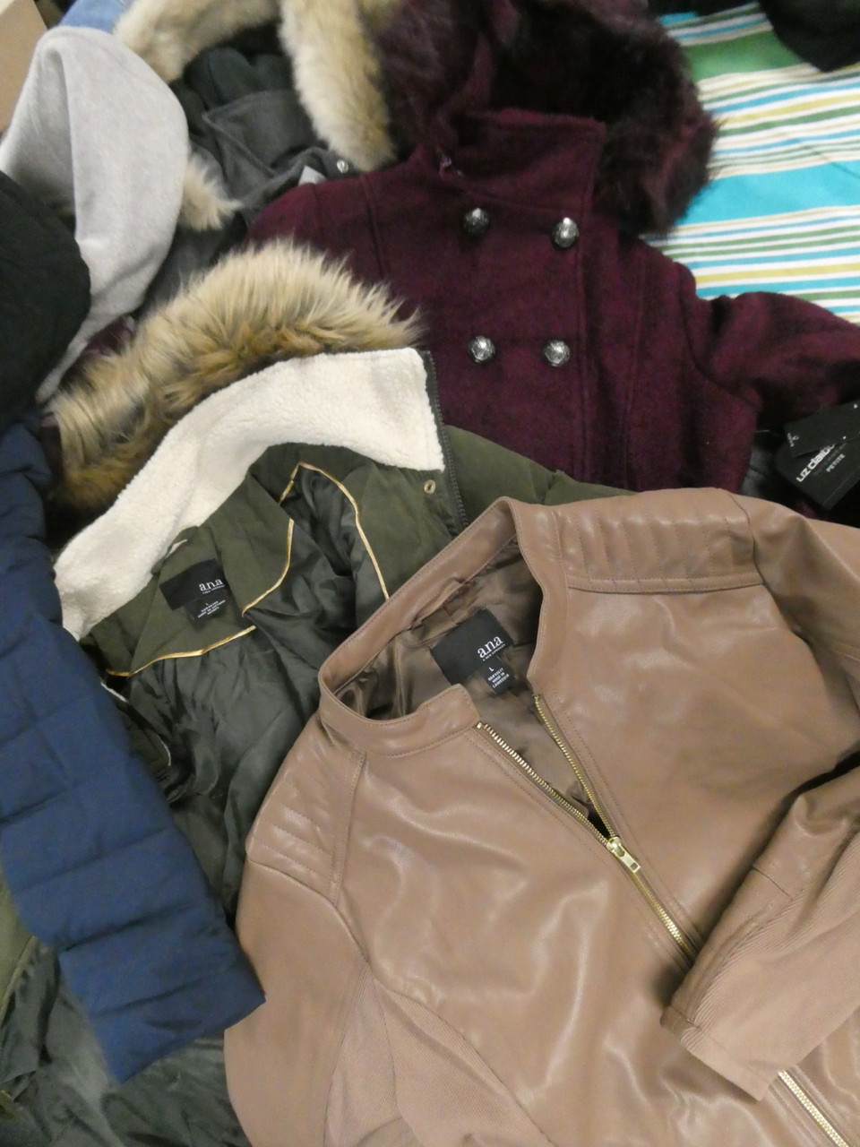 Buy Wholesale Ladies Liquidation Attire In Bulk Quantity Located