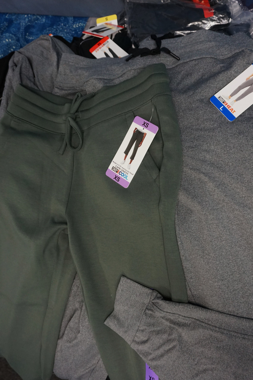 2-pack 32 Degrees ladies' fleece capri pants for $15, free shipping - Clark  Deals
