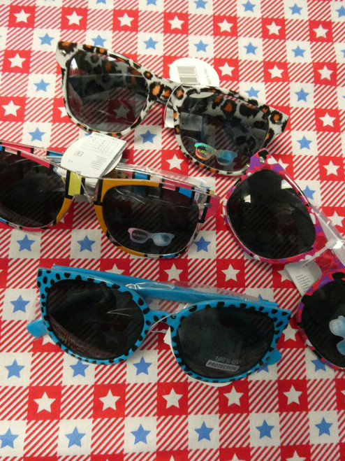 96pc Womens Print & Pattern Sunglasses #18270K (K-2-3)