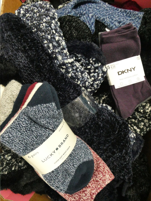 13+SETS = 40prs Socks / Slipper Socks JANE BLEECKER Lucky Brand HOCHMAN DKNY #22243w (B-9-3)