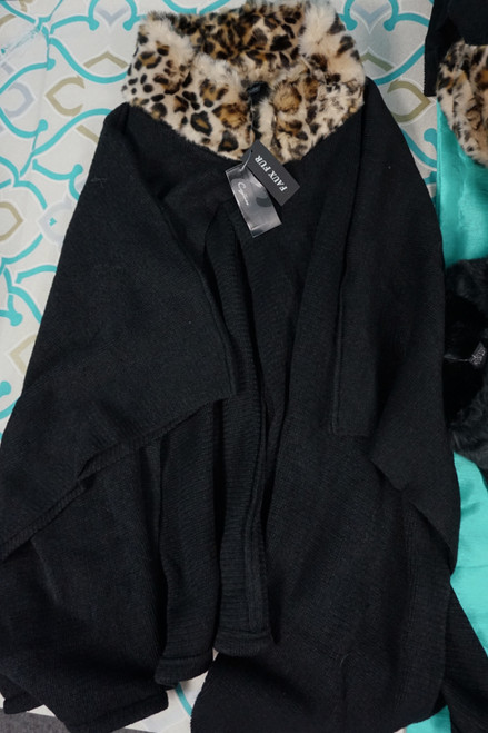7pc $100 Womens Cejon Fur-Trim Cape Jackets #24794A (M-3-4)