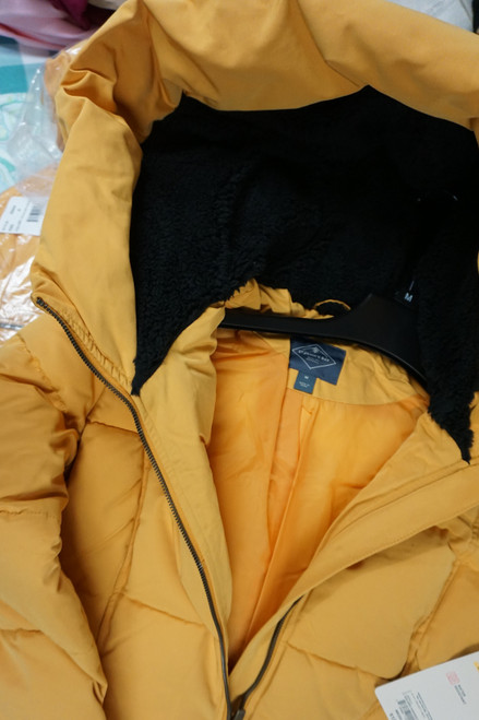 8pc Womens $180 St Johns Bay Coats Parkas Medium YELLOW #29727T (X-5-6)