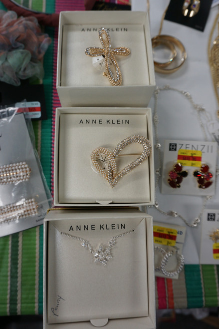 50+pc Jewelry! ANNE KLEIN Guess INC Rachel Roy #26659K (Q-2-2)