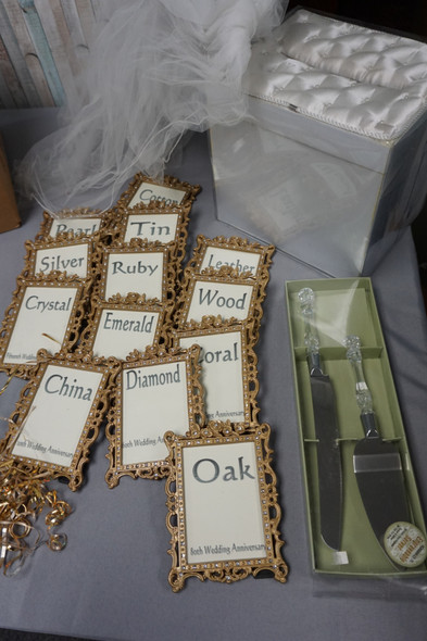 34pc Wedding Decor (USED) Table Numbers VEIL Card Box #29804x (D/E-END)