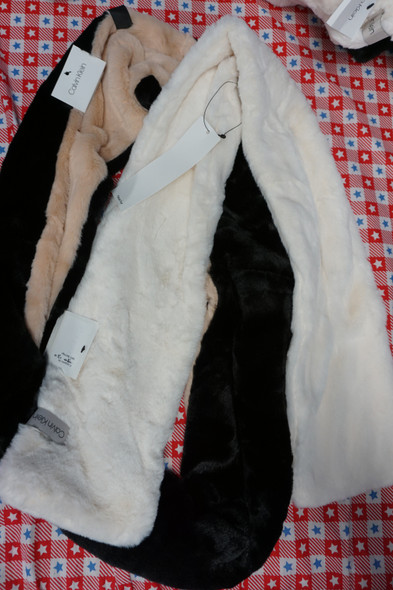 18pc Womens Calvin Klein Faux Fur Scarves #24727w (C-3-1)