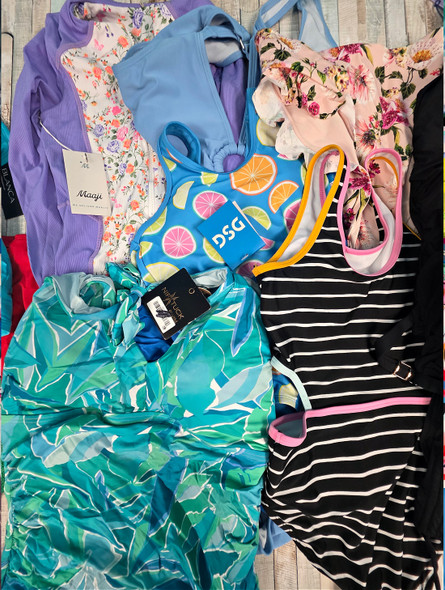 125pc Womens & Girls Swim N*RDSTR*M Costco D*S*G #35175H (H-4-4)