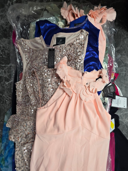 23pc ADRIANNA PAPELL - LOTS OF GOWNS! Dresses #35325d (B-15-4)