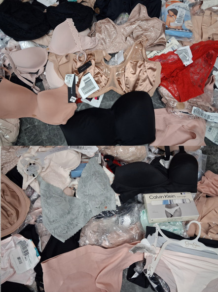 84+pc Bras Panties WACOAL Bali CALVIN KLEIN Playtex Store Returns #35940d (B-4-2)