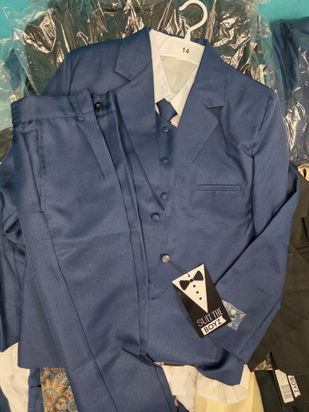 23 SETS Suit the Boys OPPO SUITS Sets #36125K (B-1-3)