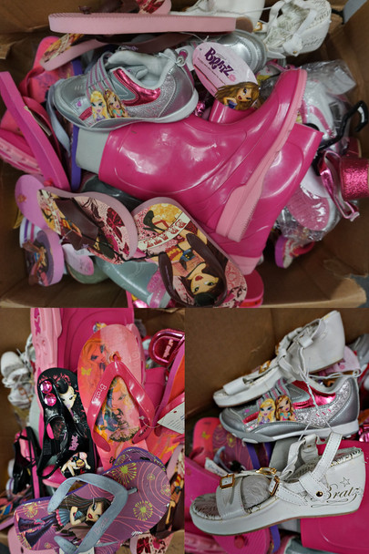 62prs Girls BRATZ Shoes BOOTS Sandals #32919J (GY21)
