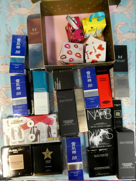 26+pc Higher End Cosmetics NARS Nuest GUERLAIN Mercier GERARD #19368B (M-1-4)