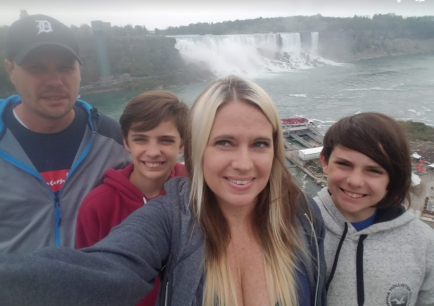 thompsons-niagra-falls-2019.png thompsons-niagra-falls-2019.png