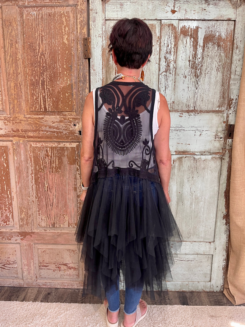 TULLE VEST LAYERED TOPS